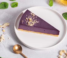 Кешьюкейк Черная смородина (веган, без глютена)