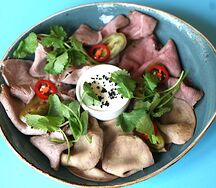 Мясная тарелка