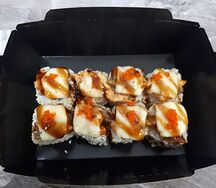Запеченный ролл с угрём