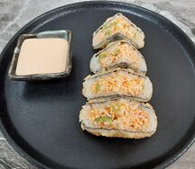 Сэндвич Ролл со снежным крабом в темпуре