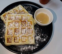 Венские вафли с топпингом белый шоколад