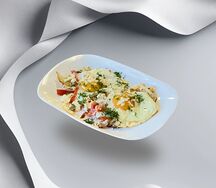 Яичница с беконом и помидорами