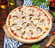 Пицца с ветчиной и грибами