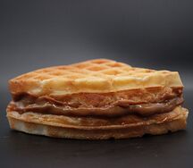 Вафля со сгущенкой маленькая