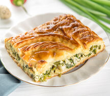 Пирог с зеленым луком и яйцом