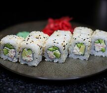 Калифорния с кунжутом