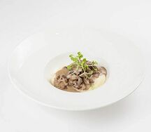 Бефстроганов с картофельным пюре