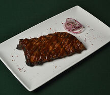 Свиные ребра с соусом барбекю