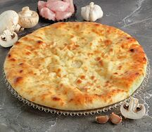 Пирог с курицей и грибами