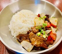 Рыба Хэйджоу с рисом