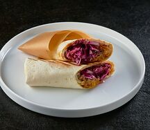 Ролл с рваной свининой