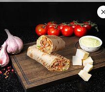 Шаурма из курицей и картофелем фри