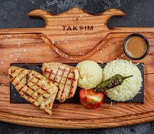 Куриная грудка на гриле с гарниром