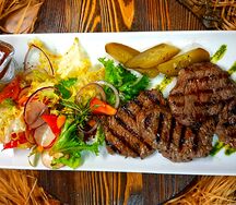 Медальоны из говяжьей вырезки