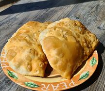 Чебурек с мясом и тушеной капустой