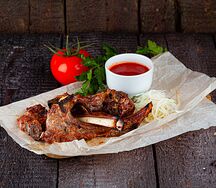 Шашлык из ягненка на кости