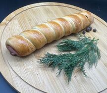 Сосиска в тесте большая