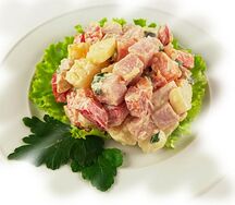 Салат Охотничий