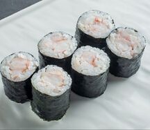 Мини-ролл с королевской креветкой