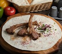 Шашлык из корейки бараньей