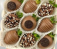 Клубника в шоколаде Oreo