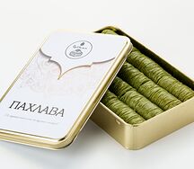 Сарма с фисташками