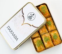 Пахлава с фисташками