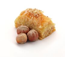 Пахлава с фундуком