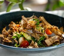 Салат с креветками