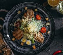 Цезарь с курицей