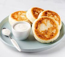 Сырники с каймаком