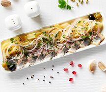 Сельдь с отварным картофелем
