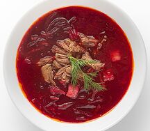 Борщ на мясном бульоне с фермерской говядиной
