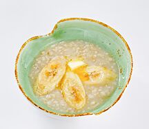 Овсяная каша с бананом