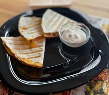 Кесадилья с курицей