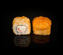 Запеченный ролл с курицей и снежным крабом