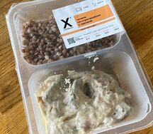 Печень по-строгановски с гречей