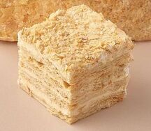 Торт Наполеон кусочек