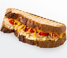 Сэндвич горячий с куриным филе