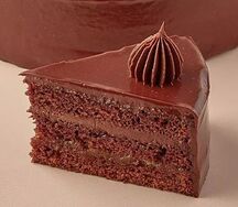 Торт Прага кусочек