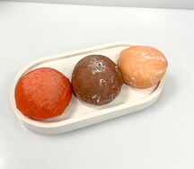 Моти Сникерс, вишня, тирамису