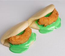 Бао с креветкой и васаби-соусом