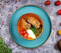 Острый томатный суп-гуляш с ребром