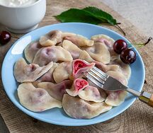 Вареники с вишней