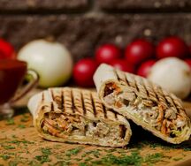 Шаурма стандартная со свининой в обычном лаваше