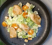 Цезарь с курицей
