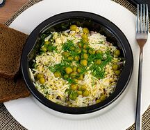 Оливье с ветчиной домашней