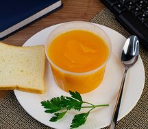 Крем-суп из тыквы с тыквенными семечками