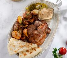 Стейк из свиной шеи с картофелем