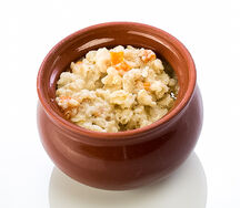 Каша овсяная с курагой